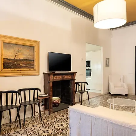 Flateli Peixateries Velles Girona