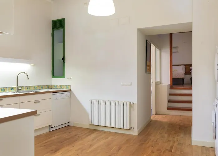 Flateli Peixateries Velles *